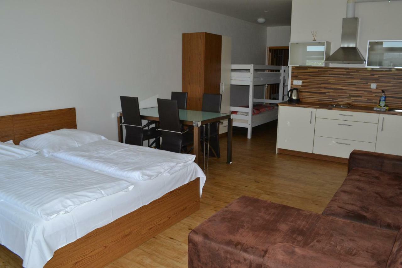 Rezidence Club Canada Lipno Sauna Wifi Parking Липно-над-Влтавой Экстерьер фото